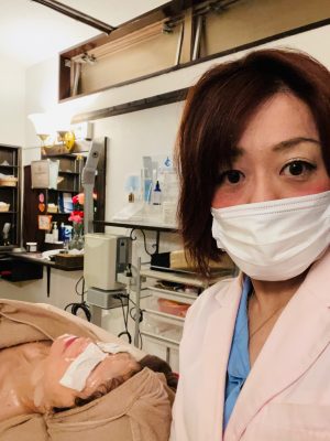 あんく　自由が丘クリニック　ドクターズコスメ　肌診断　https://www.ankh-jp.com/beauty-esthetic-menu/doctors-cosme/