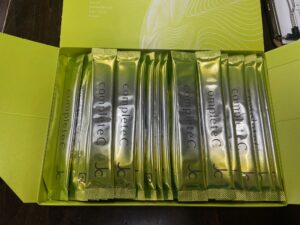 自由ヶ丘クリニック　completeC　ビタミン　https://www.ankh-jp.com/ankh-menu-blog/25jcdr-cosme/11063/